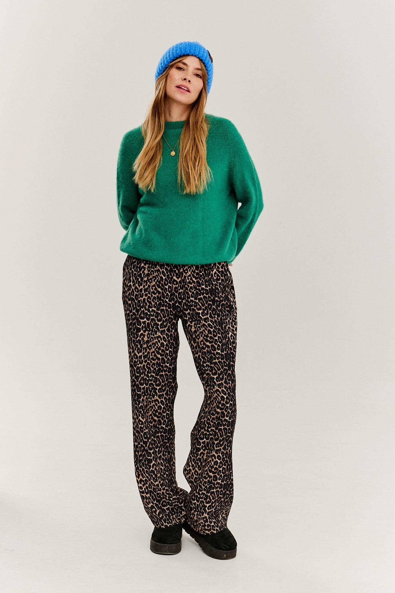 Sweter Eden