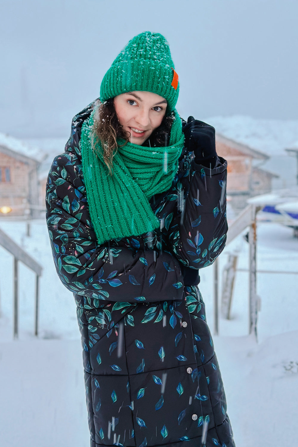 Czapka Puffy Emerald