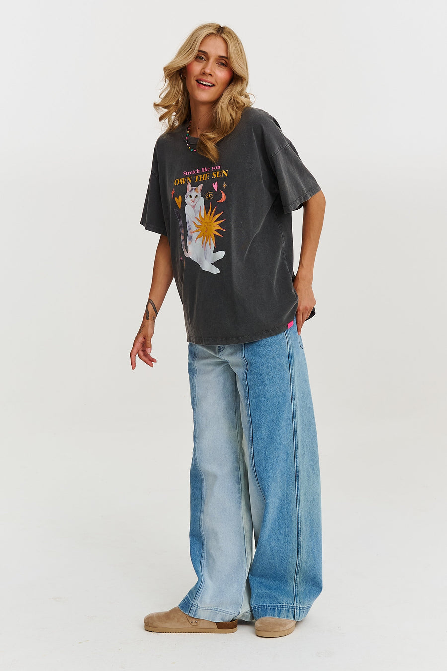 T-shirt Own The Sun